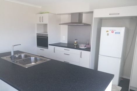 Photo of property in 2/25 Hapori Avenue, Baverstock, Hamilton, 3289