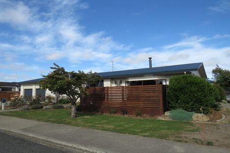 Photo of property in 153 Cunningham Crescent, Grasmere, Invercargill, 9810
