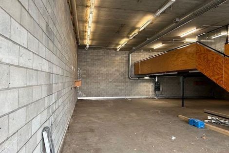 Photo of property in 25 Pirie Street, Palmerston North, 4410