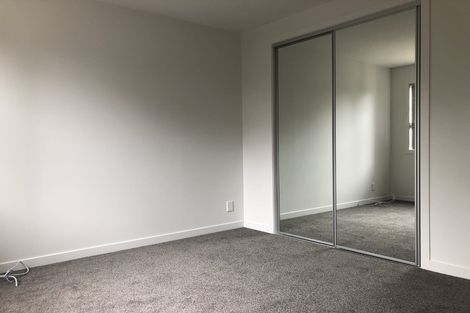 Photo of property in 106 Archers Road, Glenfield, Auckland, 0629