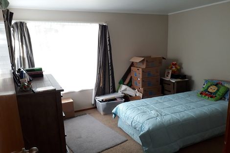 Photo of property in 43 Walworth Avenue, Pakuranga Heights, Auckland, 2010