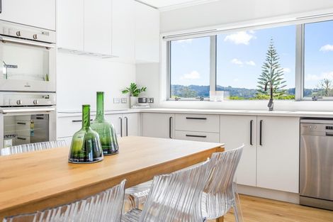 Photo of property in 16a Pine Avenue, Henderson, Auckland, 0612