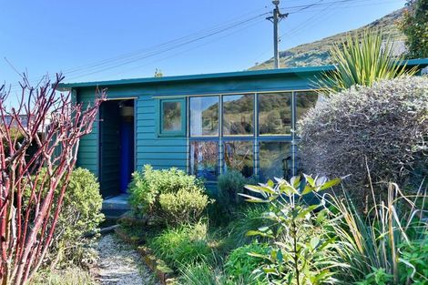 Photo of property in 4 Somes Road, Lyttelton, 8082
