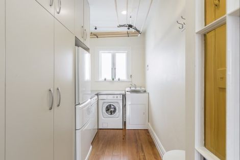 Photo of property in 15 Peel Street, Westmere, Auckland, 1022