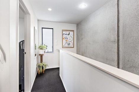 Photo of property in 5e Geddes Terrace, Avondale, Auckland, 1026