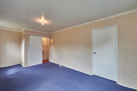 Photo of property in 2 Bevan Place, Cloverlea, Palmerston North, 4412
