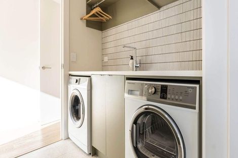 Photo of property in 14 Mclachlan Way, Pokeno, 2471