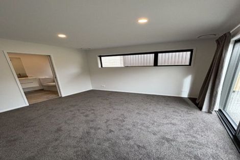 Photo of property in 10 Friesian Close, Jacks Point, 9371