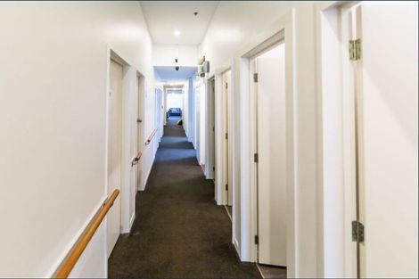 Photo of property in 9 Straven Road, Riccarton, Christchurch, 8011