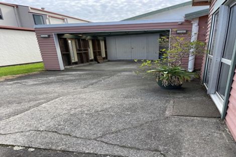 Photo of property in 44b Whiteley Street, Moturoa, New Plymouth, 4310