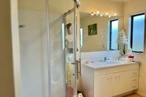 Photo of property in 24/2 Arawa Street, New Lynn, Auckland, 0600
