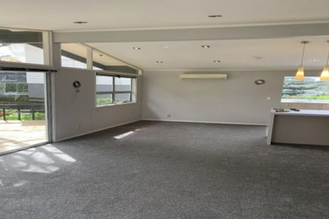 Photo of property in 1/33 Woodstock Road, Forrest Hill, Auckland, 0620