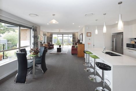 Photo of property in 6 Woodlaw Crescent, Prebbleton, 7604