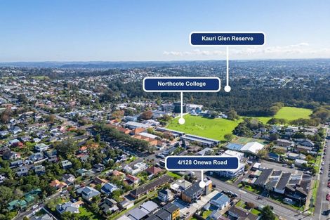 Photo of property in 4/128 Onewa Road, Northcote, Auckland, 0627