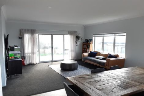 Photo of property in 24 Hitchen Road, Pokeno, 2402