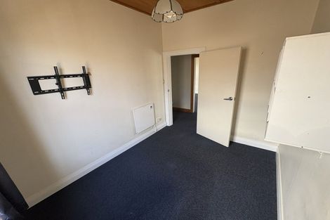 Photo of property in 31 Awamutu Grove, Waiwhetu, Lower Hutt, 5010