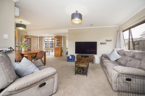 Photo of property in 4a Caulfield Place, Awapuni, Palmerston North, 4412