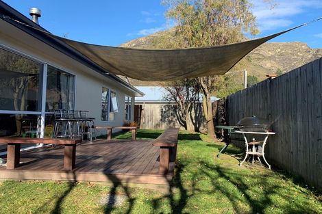 Photo of property in 35a Kawarau Place, Frankton, Queenstown, 9300