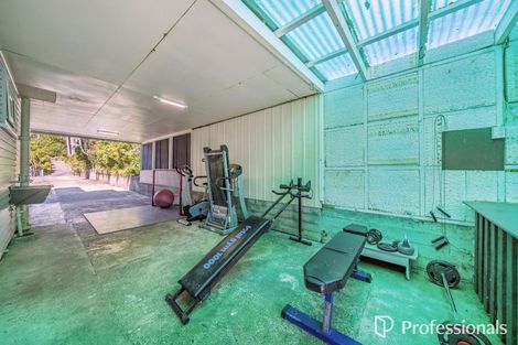 Photo of property in 13 Stratton Street, Normandale, Lower Hutt, 5010