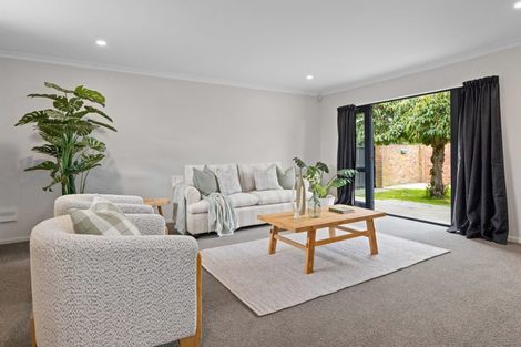 Photo of property in 24a Rue De La Mare, Parklands, Christchurch, 8083