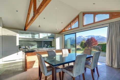 Photo of property in 8 Skye Lane, Jacks Point, Queenstown, 9371