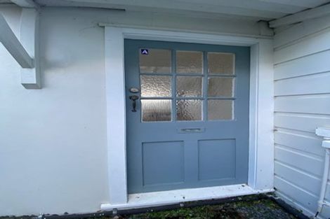 Photo of property in 25a Earls Terrace, Mount Victoria, Wellington, 6011