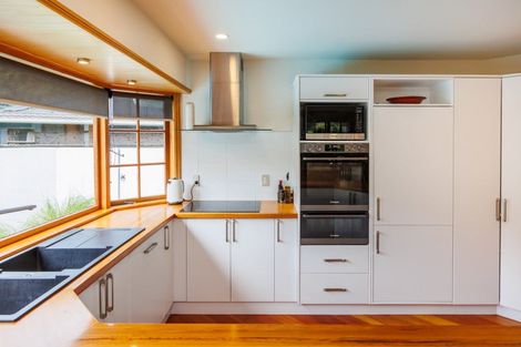 Photo of property in 111 Park Road, West End, Palmerston North, 4410