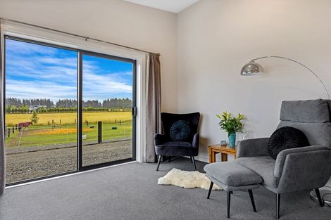 Photo of property in 265 Loburn Whiterock Road, Loburn, Rangiora, 7472