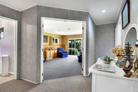 Photo of property in 55 Charles Street, Carterton, 5713