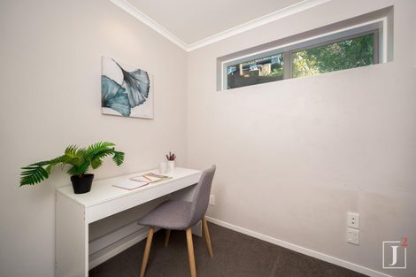 Photo of property in 19 Court Road, Tawa, Wellington, 5028
