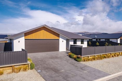 Photo of property in 25 Olds Crescent, Cromwell, 9310