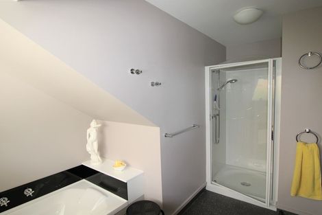 Photo of property in 150 Perth Street, Holmes Hill, Oamaru, 9401