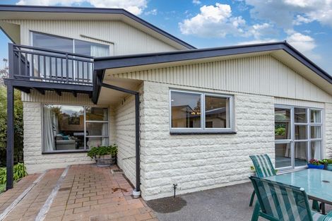 Photo of property in 52 Whitby Street, Burnside, Christchurch, 8053