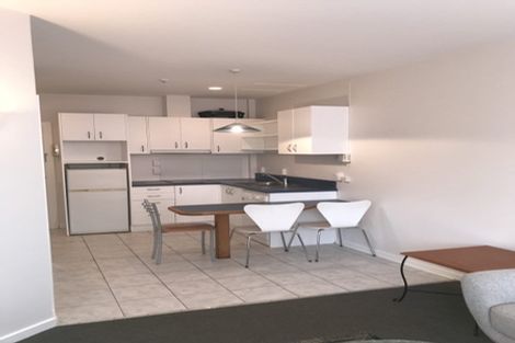 Photo of property in Terrace Tower Apartments, 1d/126 The Terrace, Wellington Central, Wellington, 6011
