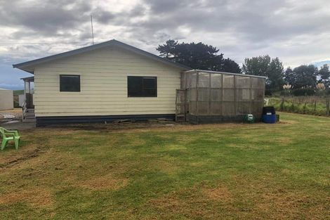 Photo of property in 14 Okahukura Road, Tapora, Wellsford, 0977