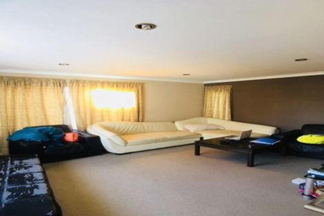 Photo of property in 143 Cyril French Drive, Flat Bush, Auckland, 2016