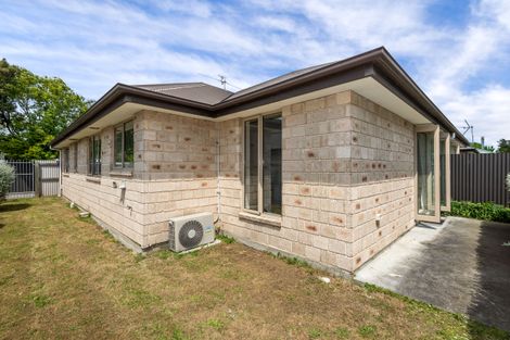 Photo of property in 65a Cleveland Street, Edgeware, Christchurch, 8013