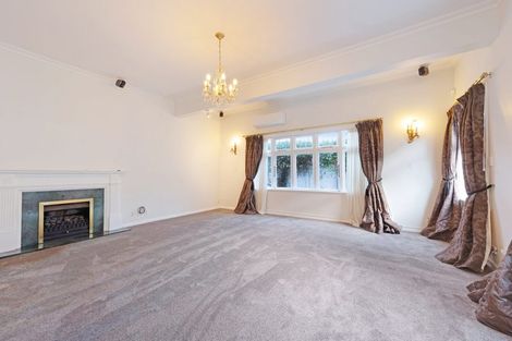 Photo of property in 8 Park Street, Thorndon, Wellington, 6011