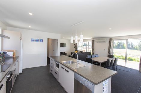 Photo of property in 4 Dwyer Place, Lake Tekapo, 7999