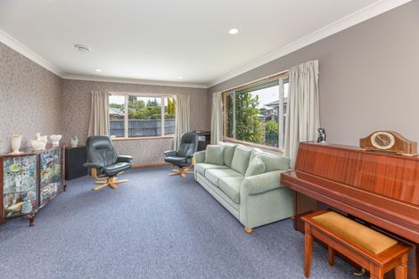 Photo of property in 61 Chesterfield Mews, Russley, Christchurch, 8042