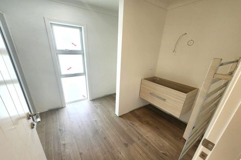 Photo of property in 2 Sarona Park Drive, Omanawa, 3171