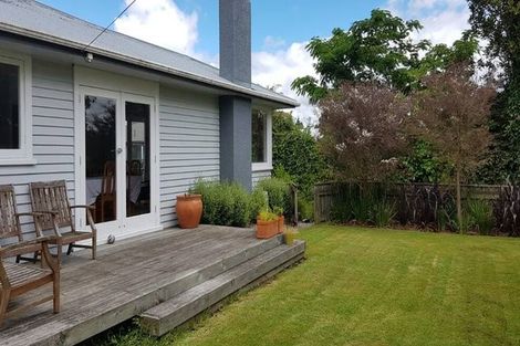 Photo of property in 21 Iles Road, Lynmore, Rotorua, 3010
