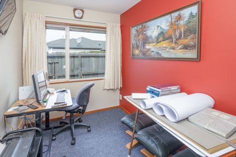 Photo of property in 61 Chesterfield Mews, Russley, Christchurch, 8042