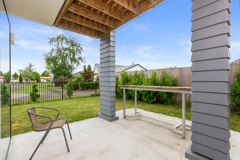 Photo of property in 1/11 Crosher Place, Silverdale, Hamilton, 3216