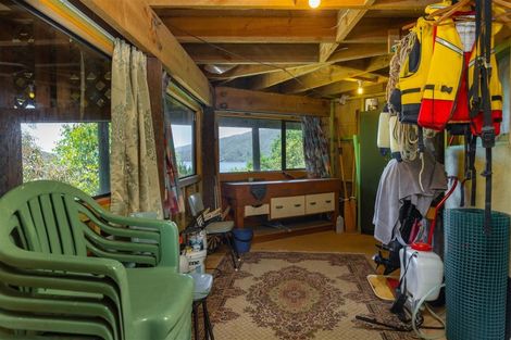 Photo of property in 1 Oliver Place, Anakiwa, Linkwater, 7281