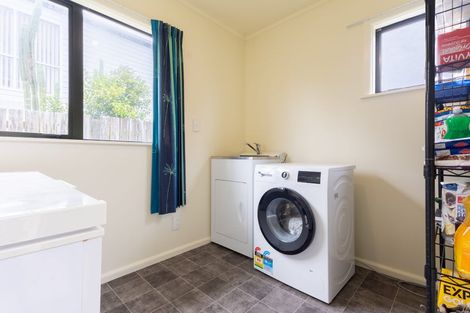 Photo of property in 24 Rodney Avenue, Te Horo Beach, Otaki, 5581