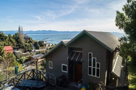 Photo of property in 37 Poynters Crescent, Stepneyville, Nelson, 7010