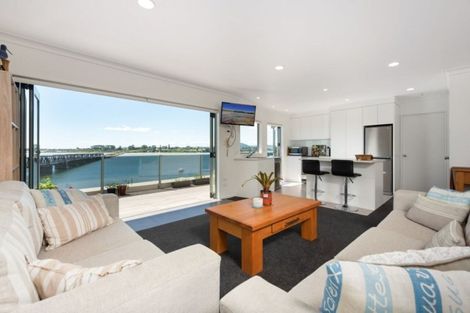 Photo of property in 4/6 Elizabeth Street, Tauranga, 3110