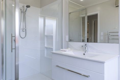 Photo of property in 15 Kamaka Street, Wharewaka, Taupo, 3330