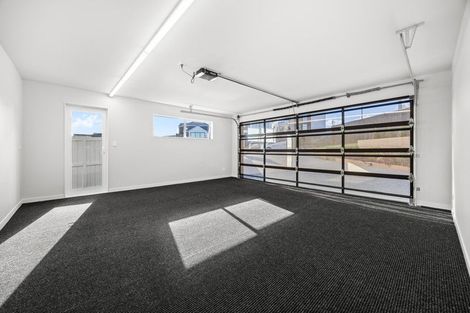 Photo of property in 4 Seawind Way, Hobsonville, Auckland, 0616